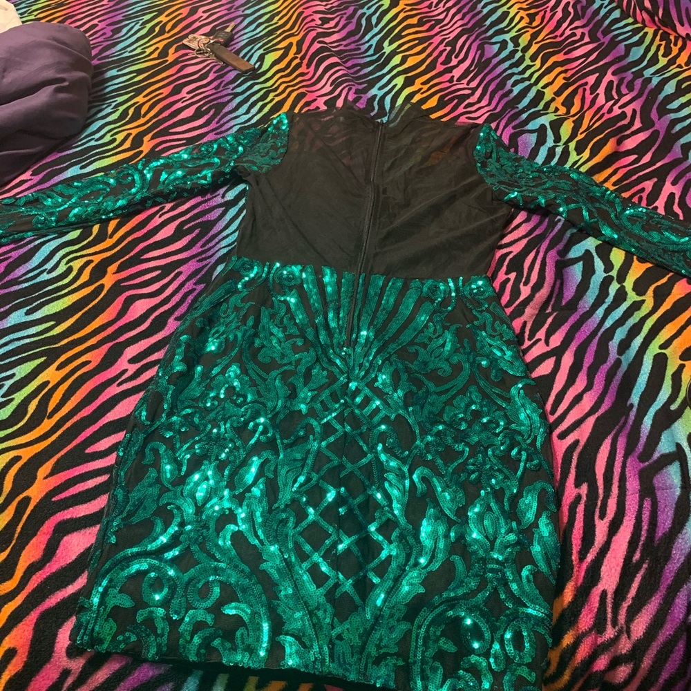 Extra fly sequin dress